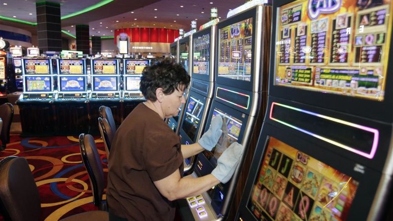 Deciphering The Online Idn Slot Machine Scene